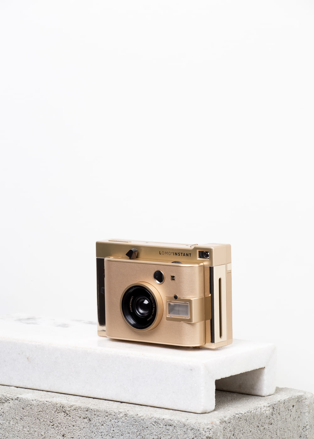 CÂMERA FOTOGRÁFICA INSTANTÂNEA LOMO YANGON conceitoe