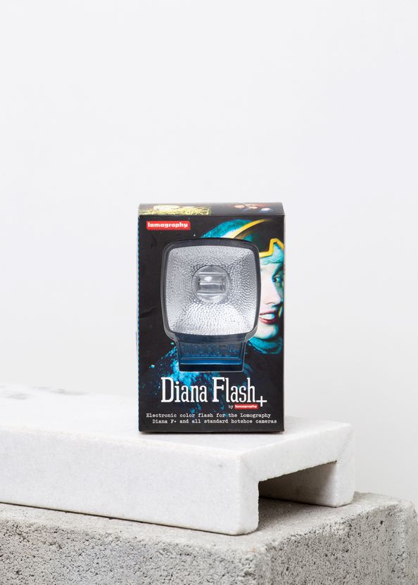 Flash-Diana-Lomo