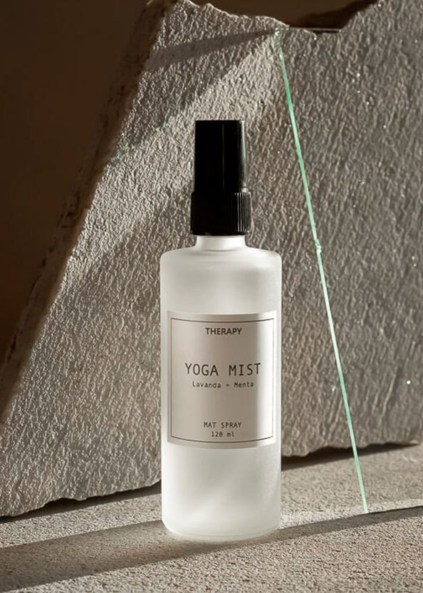 Mat-Spray-Yoga-Mist-da-marca-Therapy