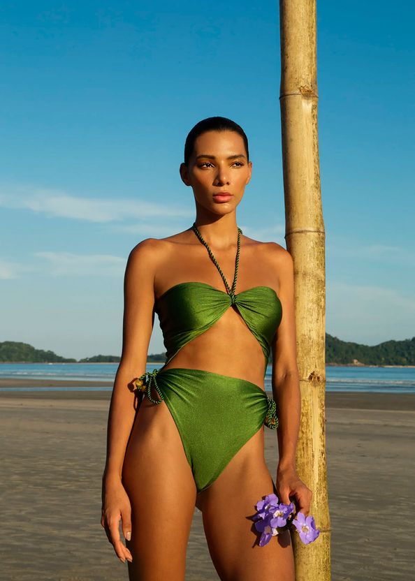 Maio-Breeze-Verde-Nature-da-marca-Arya-Beachwear