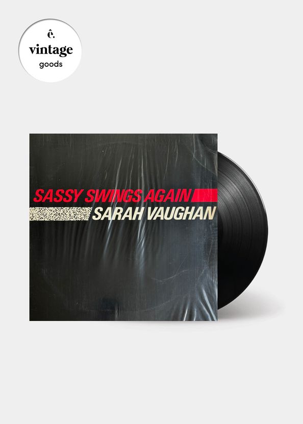 Disco-de-Vinil-Sarah-Vaughan---Sassy-Swings-Again-da-e.-Curates-Grooves
